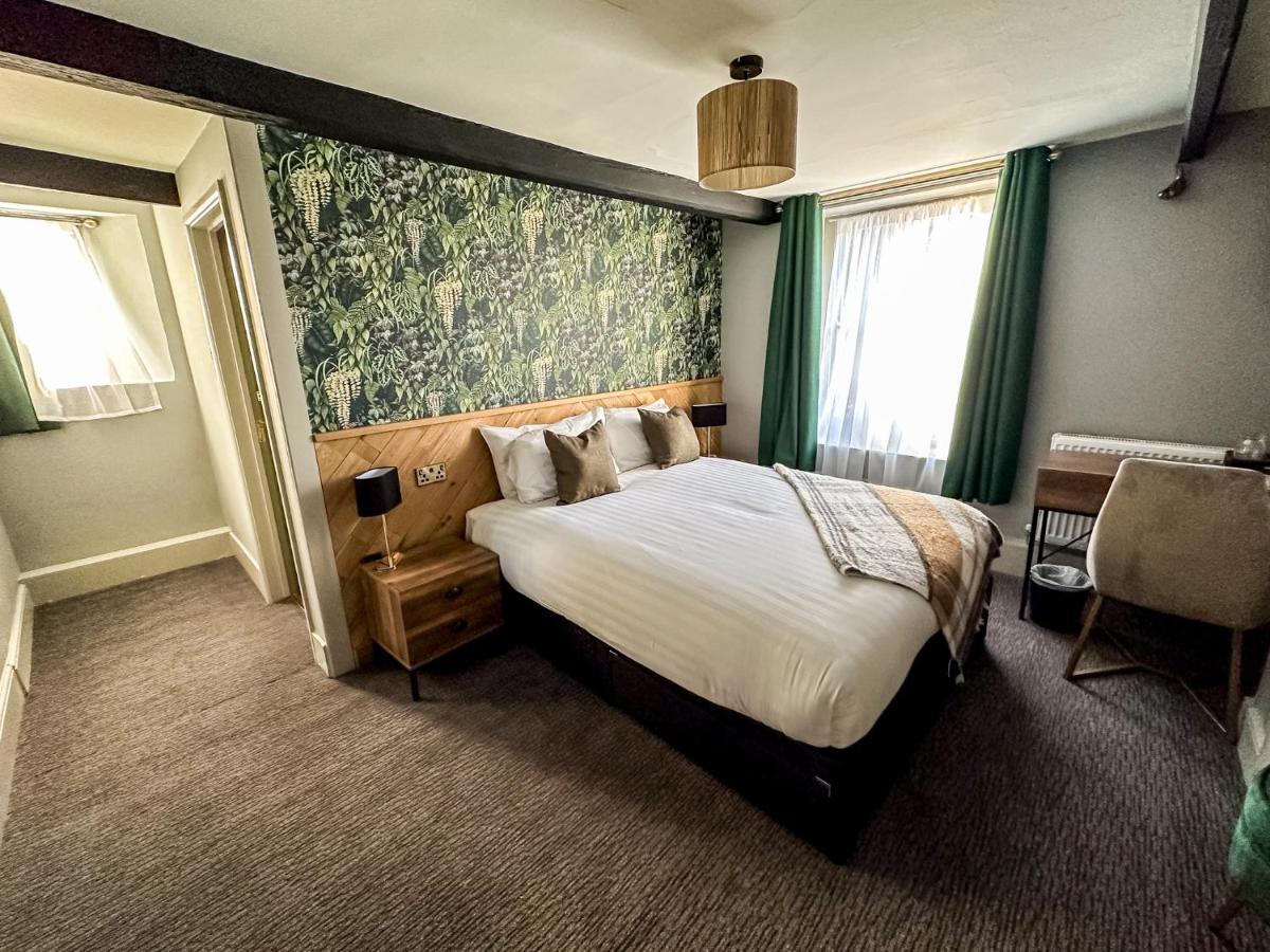 The Old Mill Hotel Salisbury Buitenkant foto