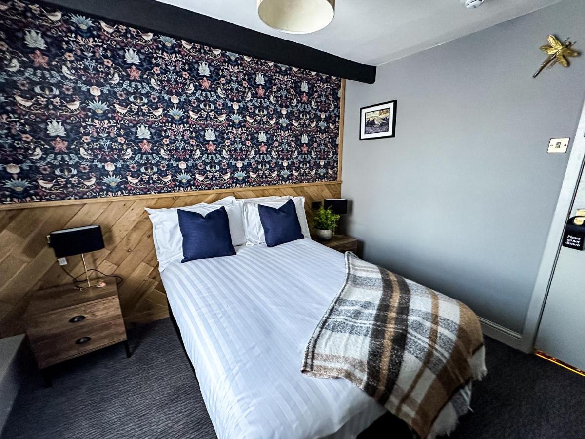 The Old Mill Hotel Salisbury Buitenkant foto