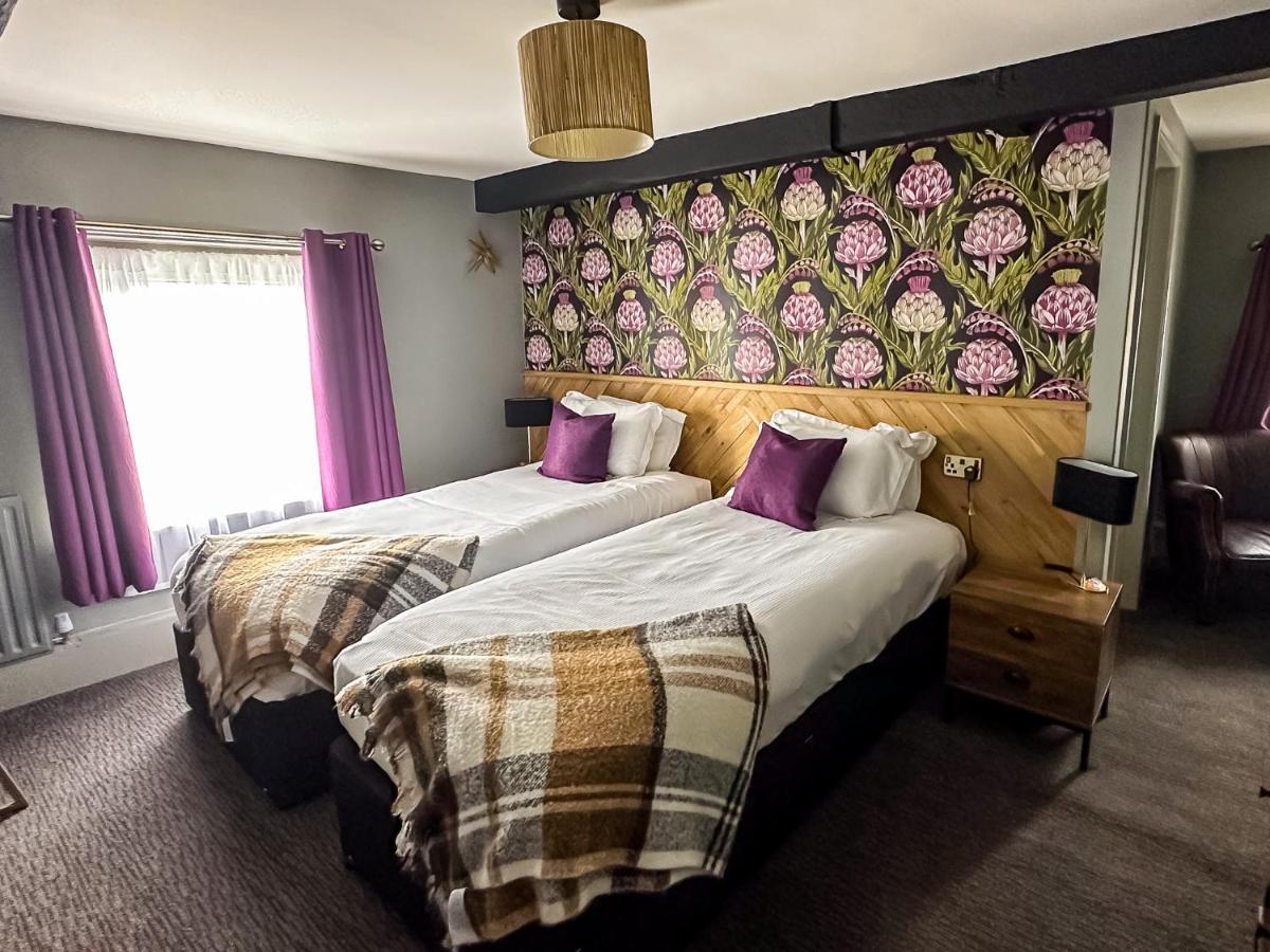 The Old Mill Hotel Salisbury Buitenkant foto